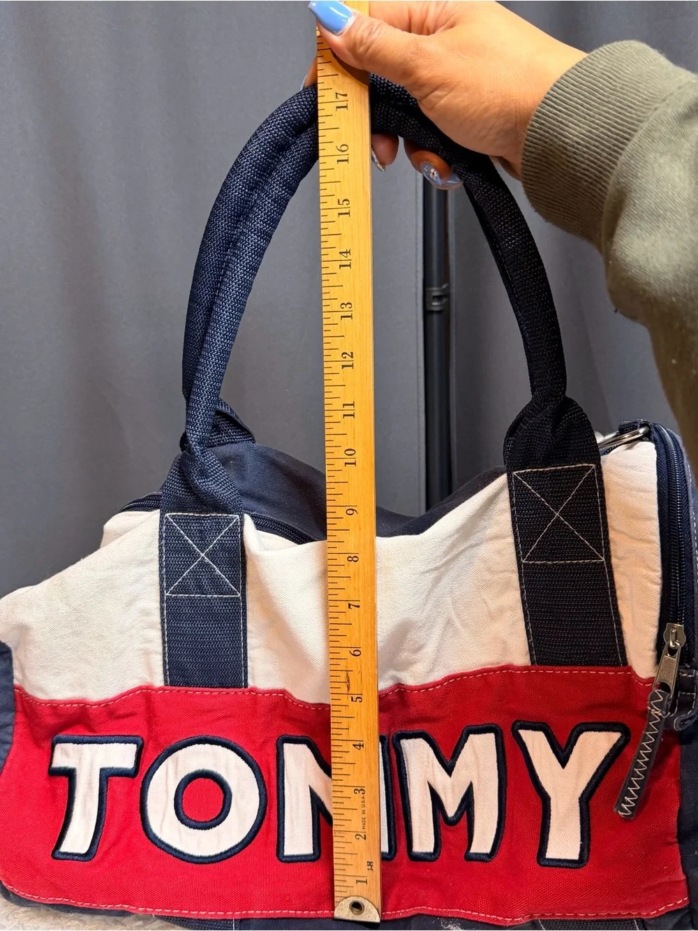 Tommy Hilfiger Bag 90s 00s Y2k Gym Work-out Sports Travel Carry-all Duffle